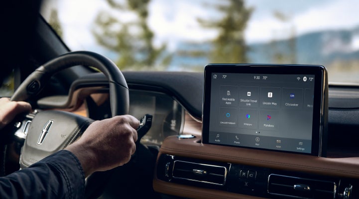 The center touchscreen of a Lincoln Aviator® SUV is shown | Sheehy Lincoln of Gaithersburg in Gaithersburg MD