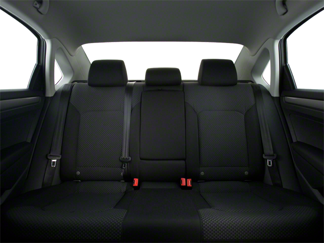 2013 Volkswagen Passat V6 SE w/Sunroof