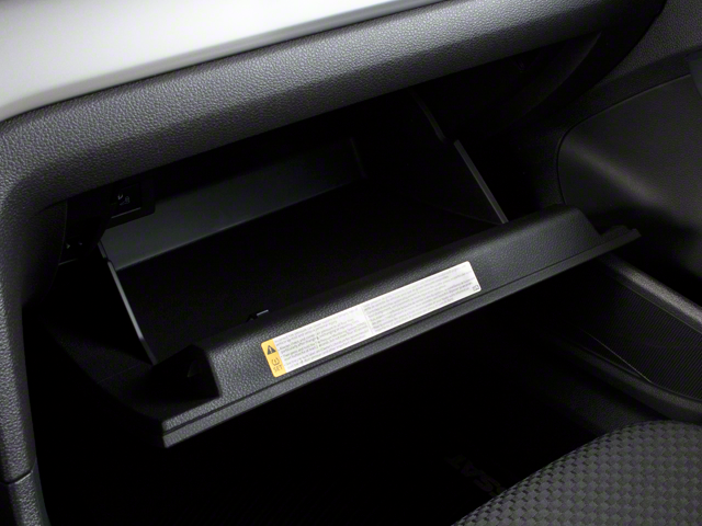 2013 Volkswagen Passat V6 SE w/Sunroof