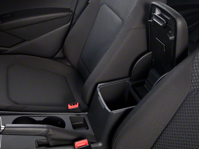 2013 Volkswagen Passat V6 SE w/Sunroof