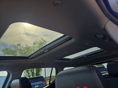 2022 GMC Acadia AT4