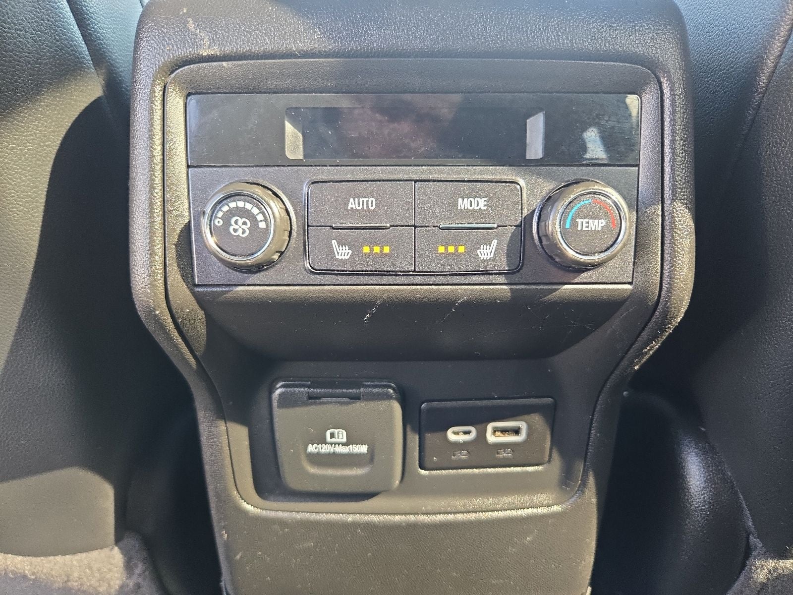 2022 GMC Acadia AT4