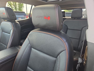 2022 GMC Acadia AT4