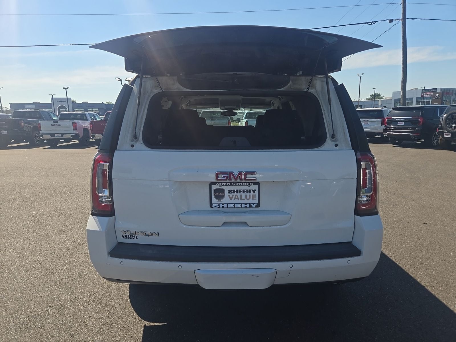 2016 GMC Yukon SLE
