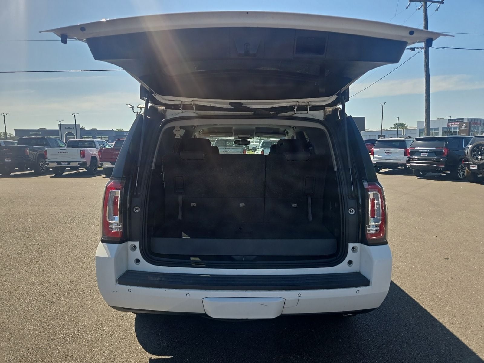 2016 GMC Yukon SLE