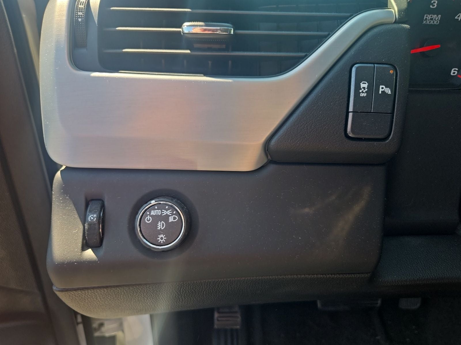 2016 GMC Yukon SLE