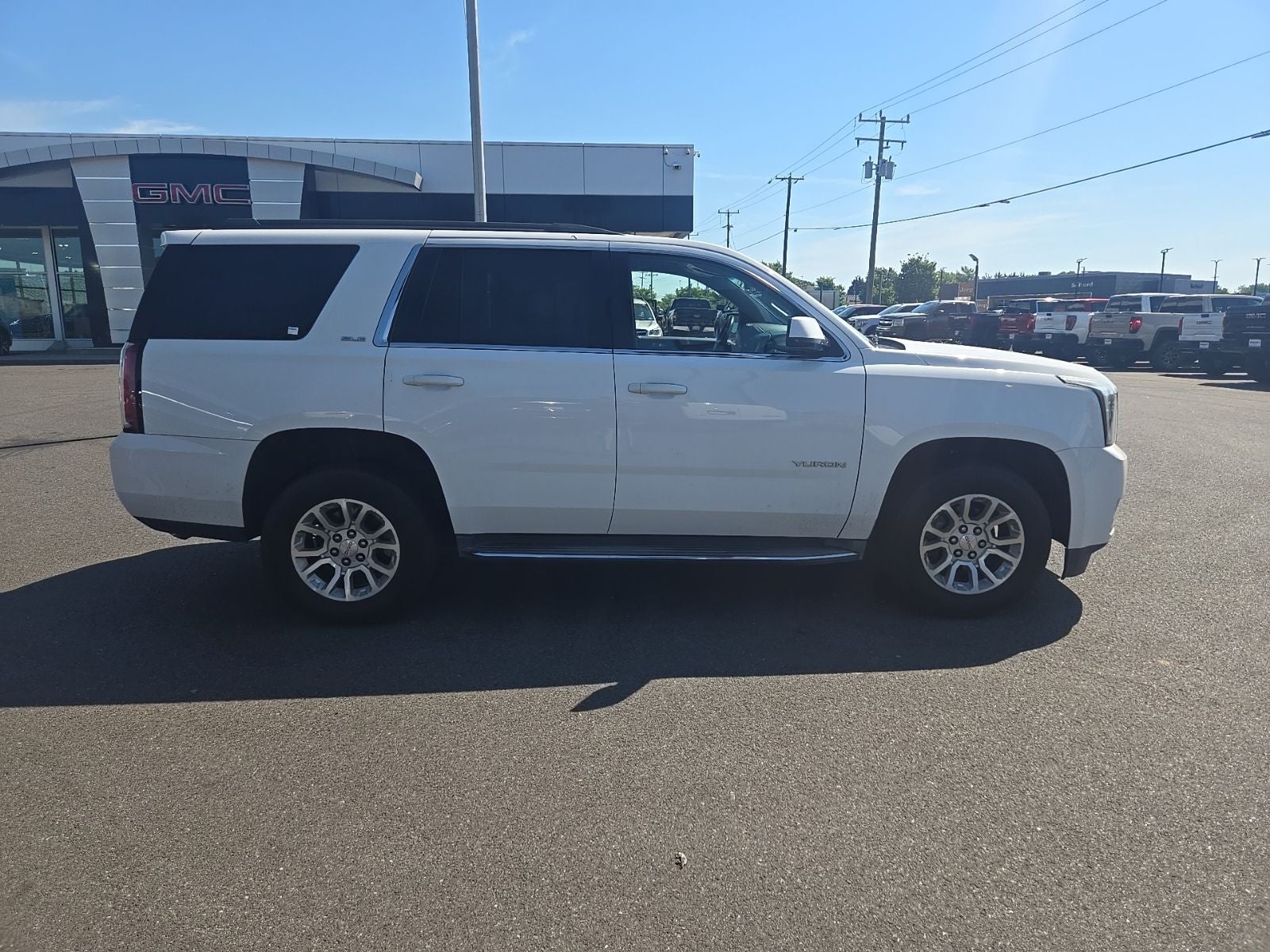 2016 GMC Yukon SLE
