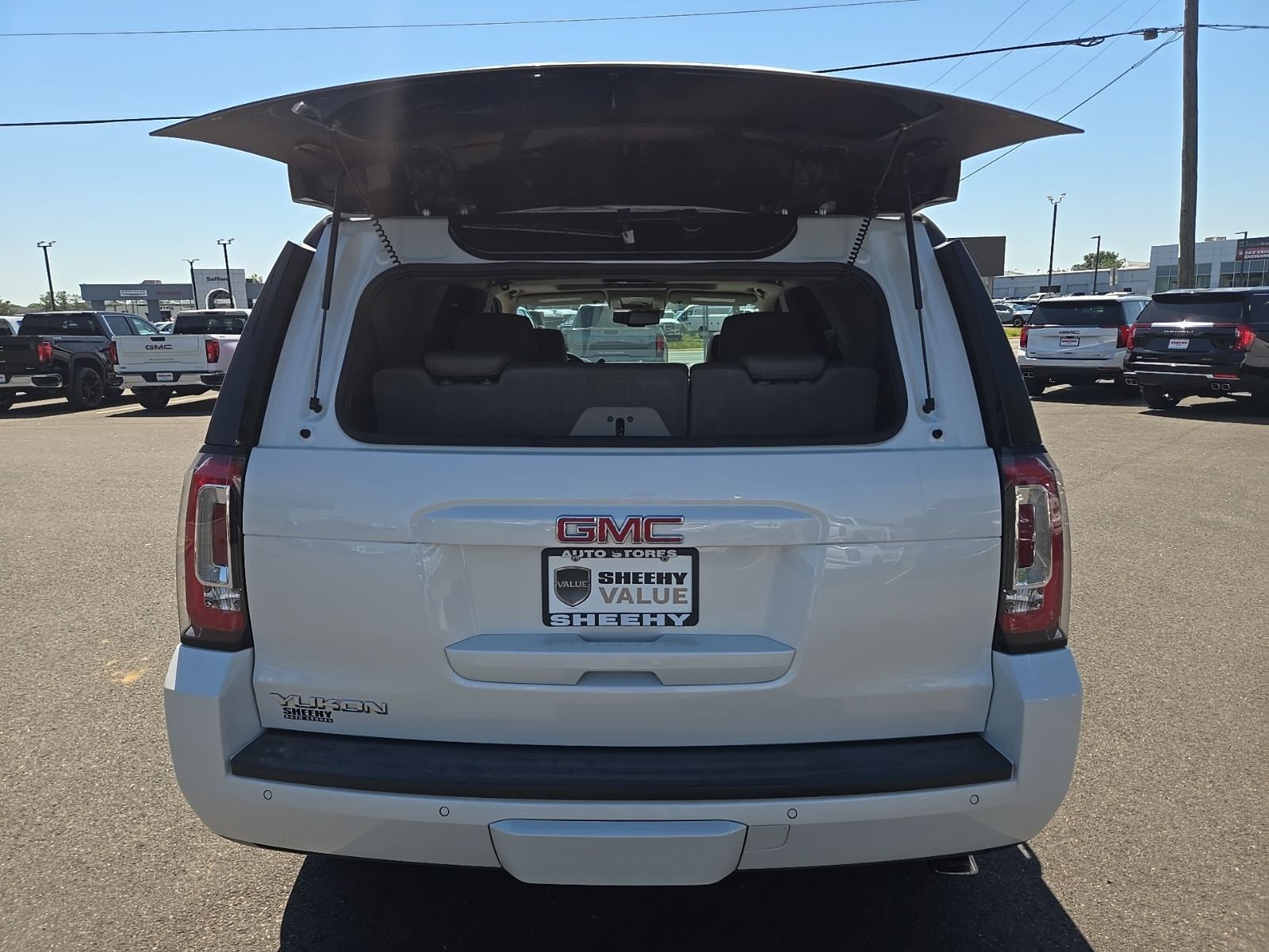 2020 GMC Yukon SLT