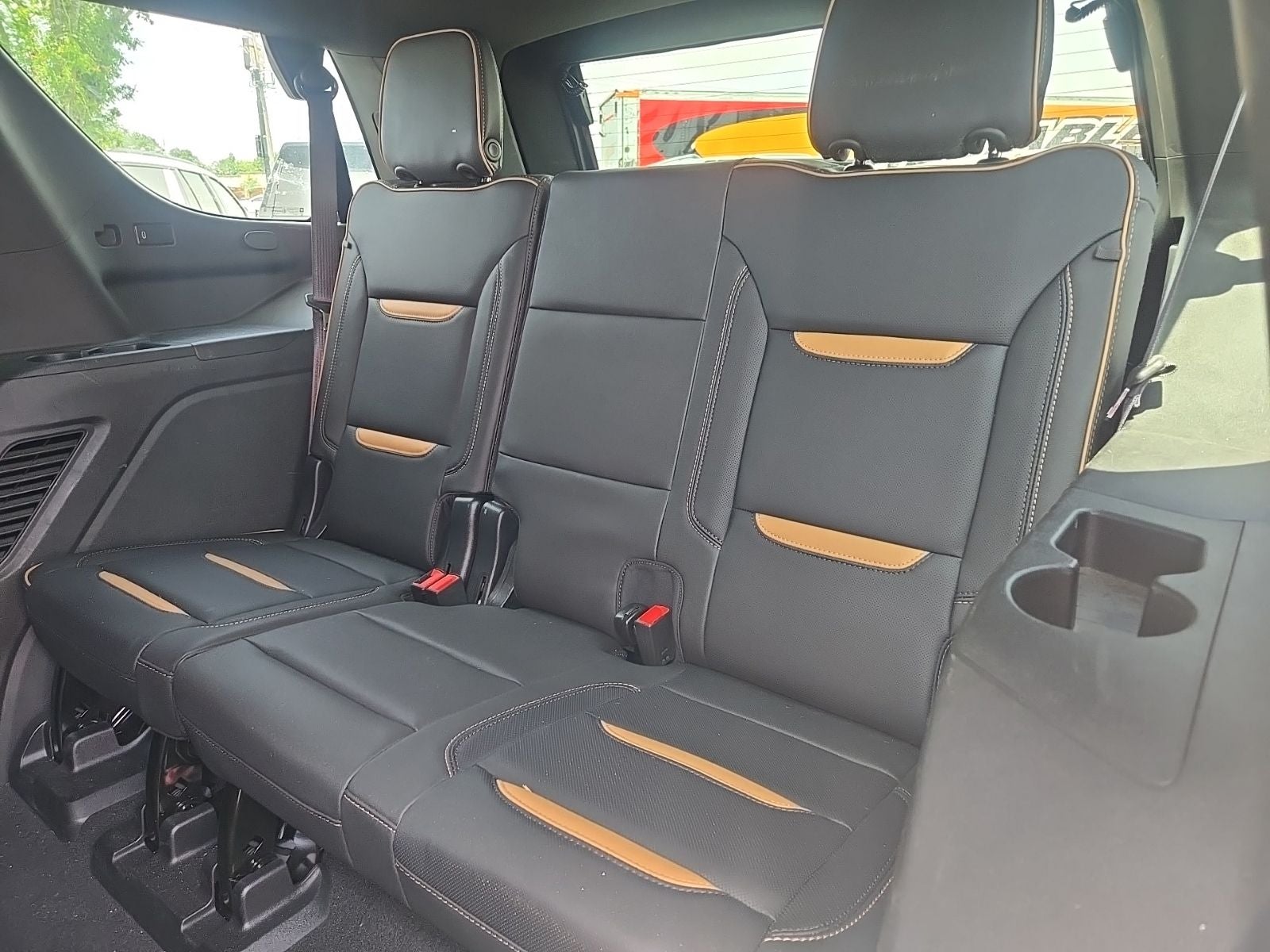 2022 GMC Yukon AT4