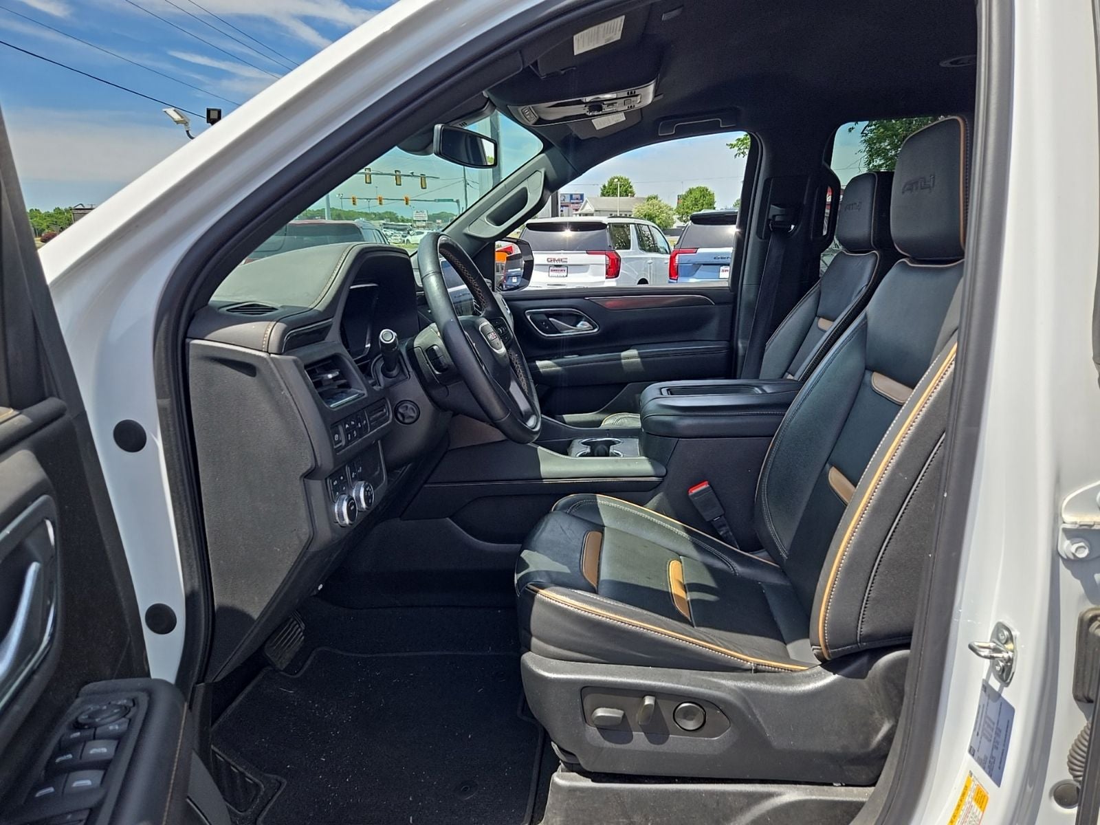 2022 GMC Yukon AT4