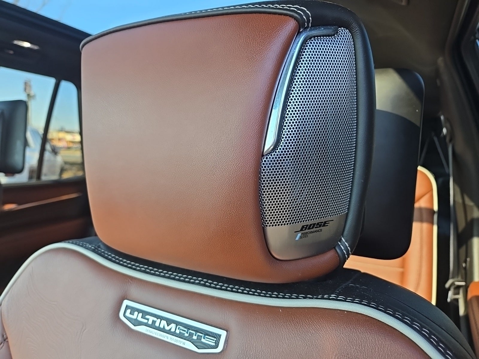 2023 GMC Yukon Denali Ultimate