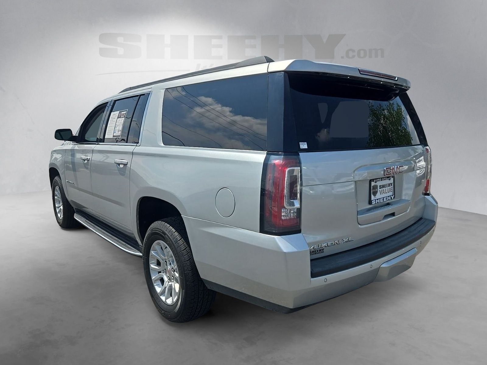 2017 GMC Yukon XL SLT