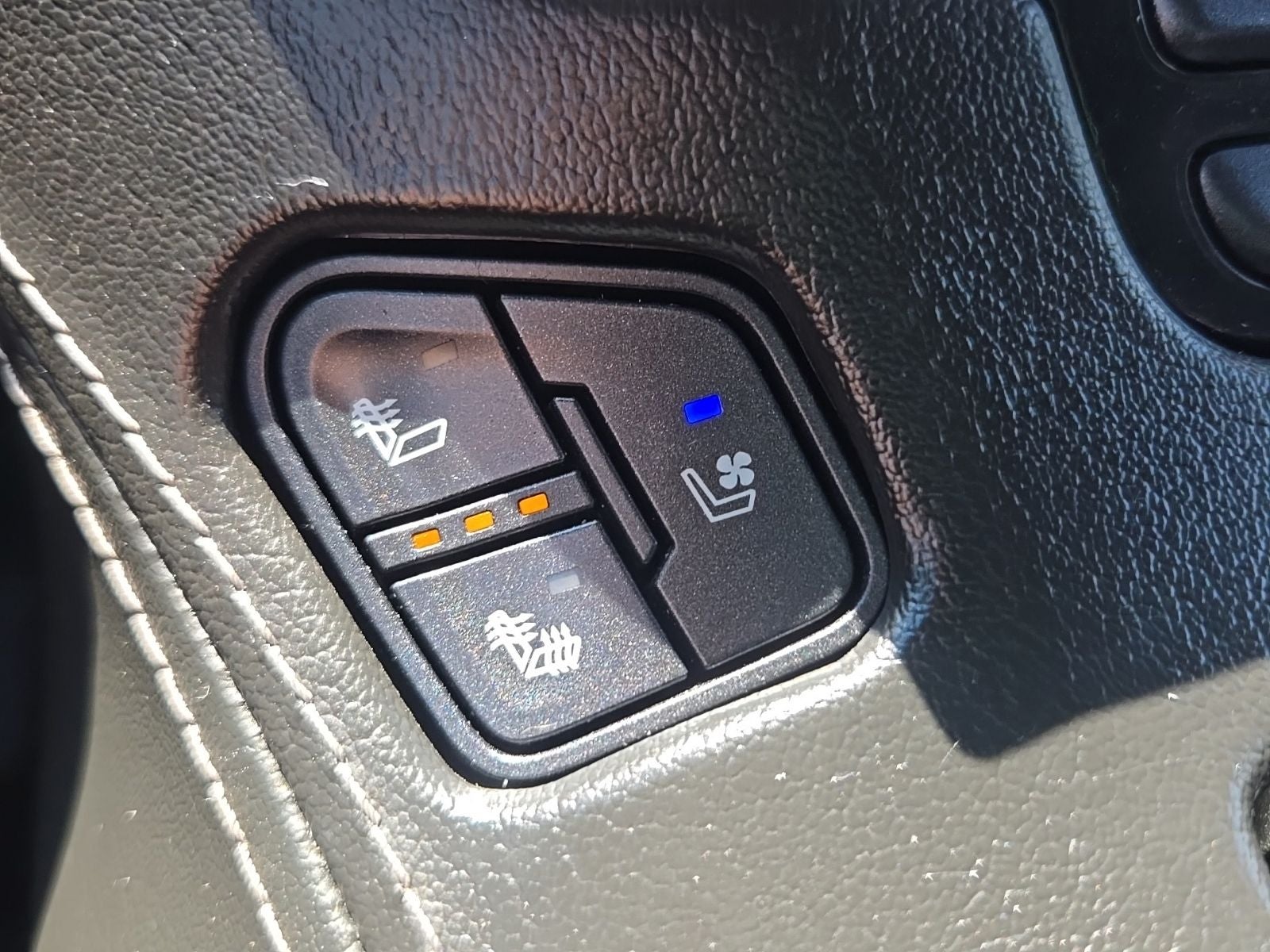 2017 GMC Yukon XL SLT