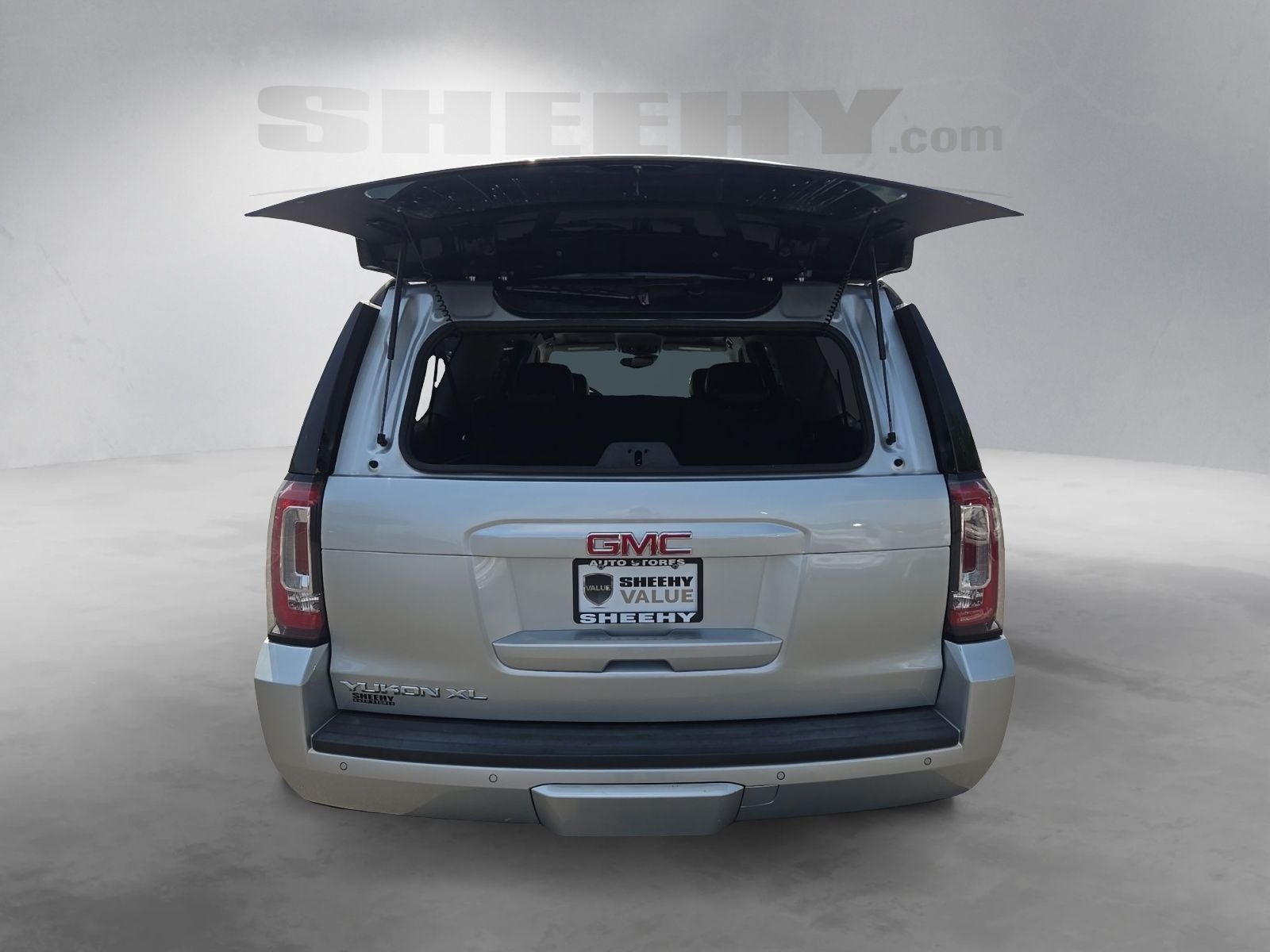 2017 GMC Yukon XL SLT