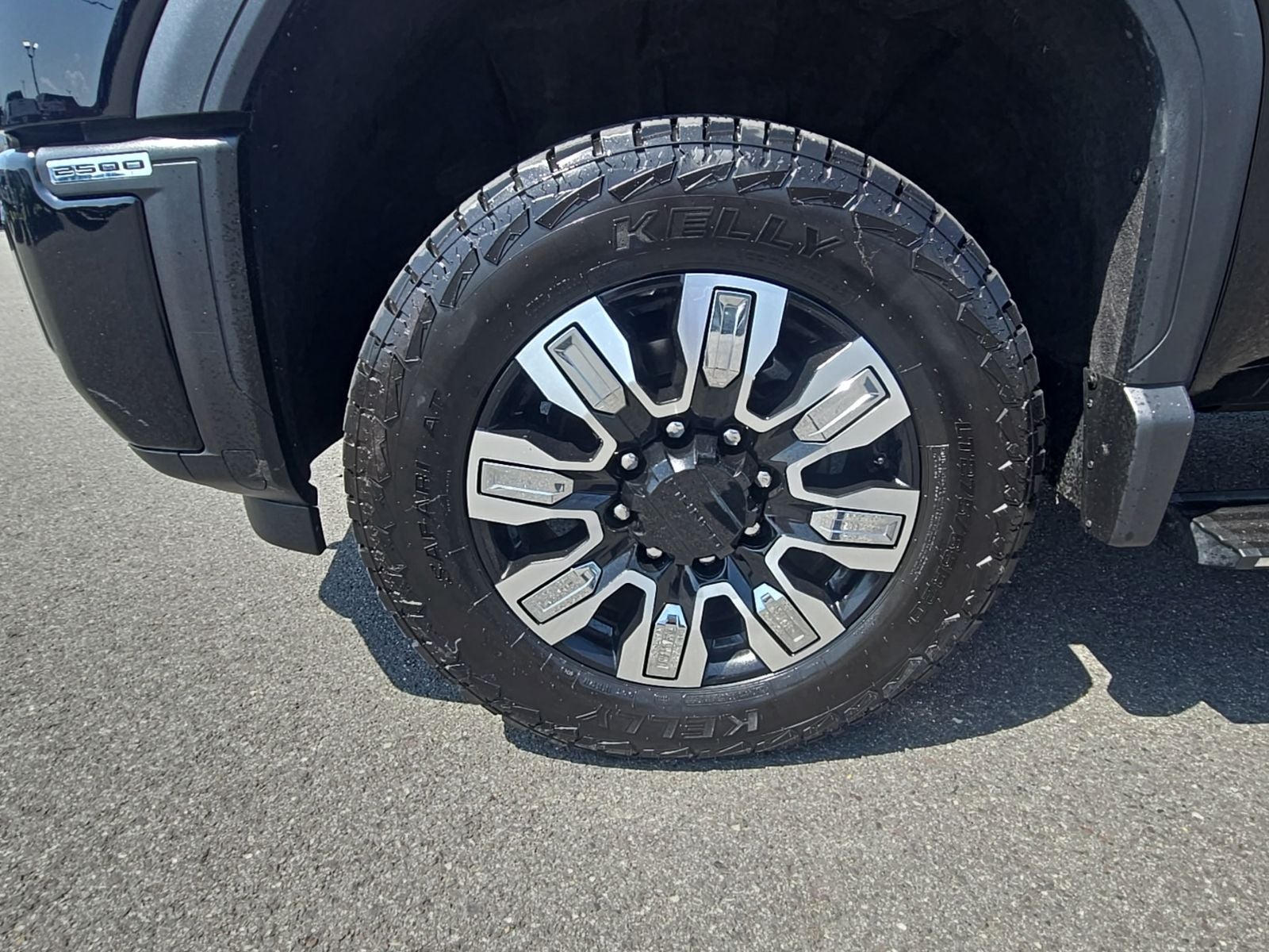 2024 GMC Sierra 2500HD Denali