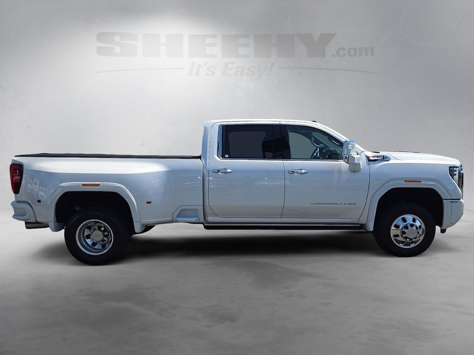2024 GMC Sierra 3500HD Denali