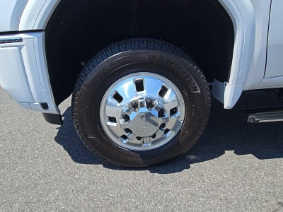 2024 GMC Sierra 3500HD Denali