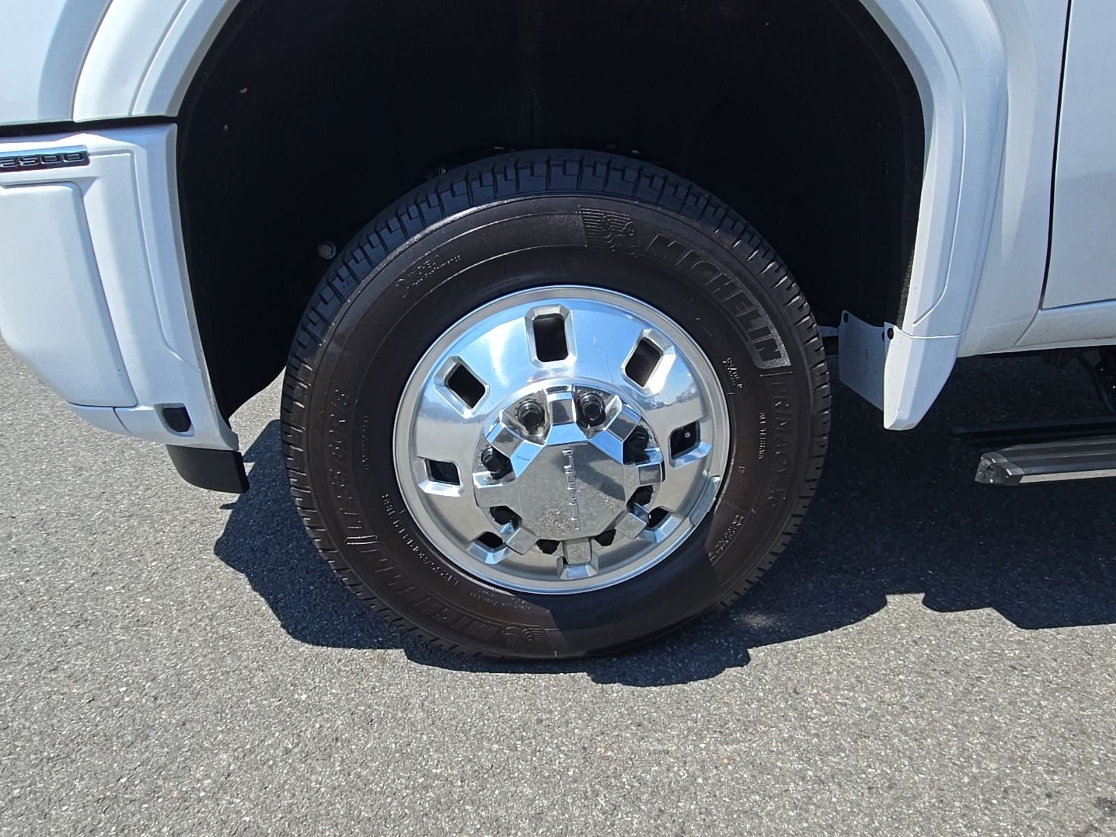 2024 GMC Sierra 3500HD Denali