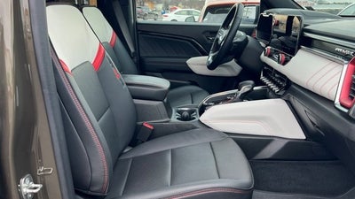 2024 GMC Canyon AT4X