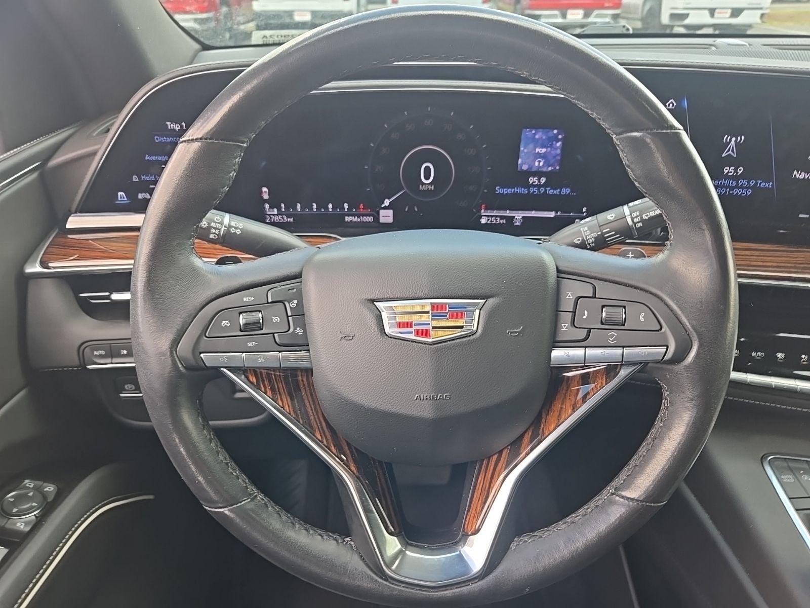 2023 Cadillac Escalade Premium Luxury