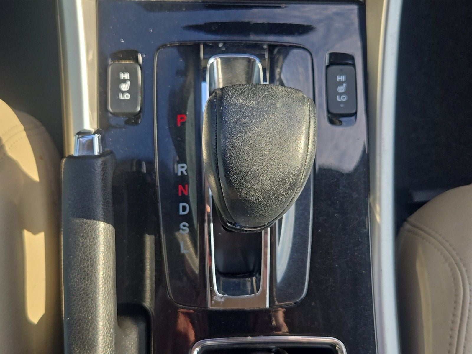 2017 Honda Accord EX-L w/Navigation and Honda Sensing