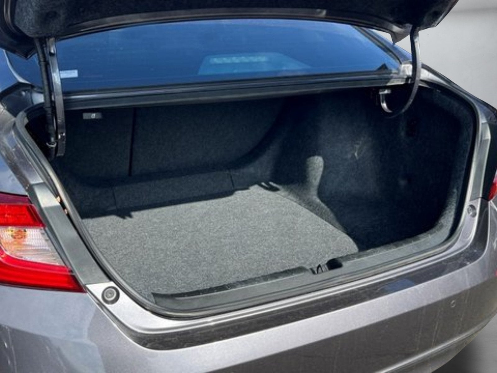 2020 Honda Accord Hybrid Touring