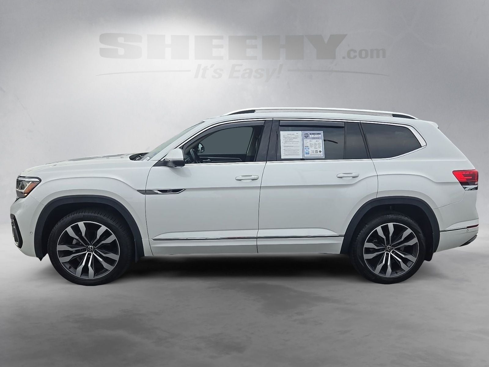 2023 Volkswagen Atlas 3.6L V6 SEL Premium R-Line