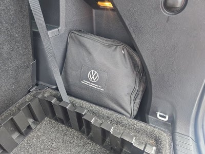 2023 Volkswagen Atlas 3.6L V6 SEL Premium R-Line