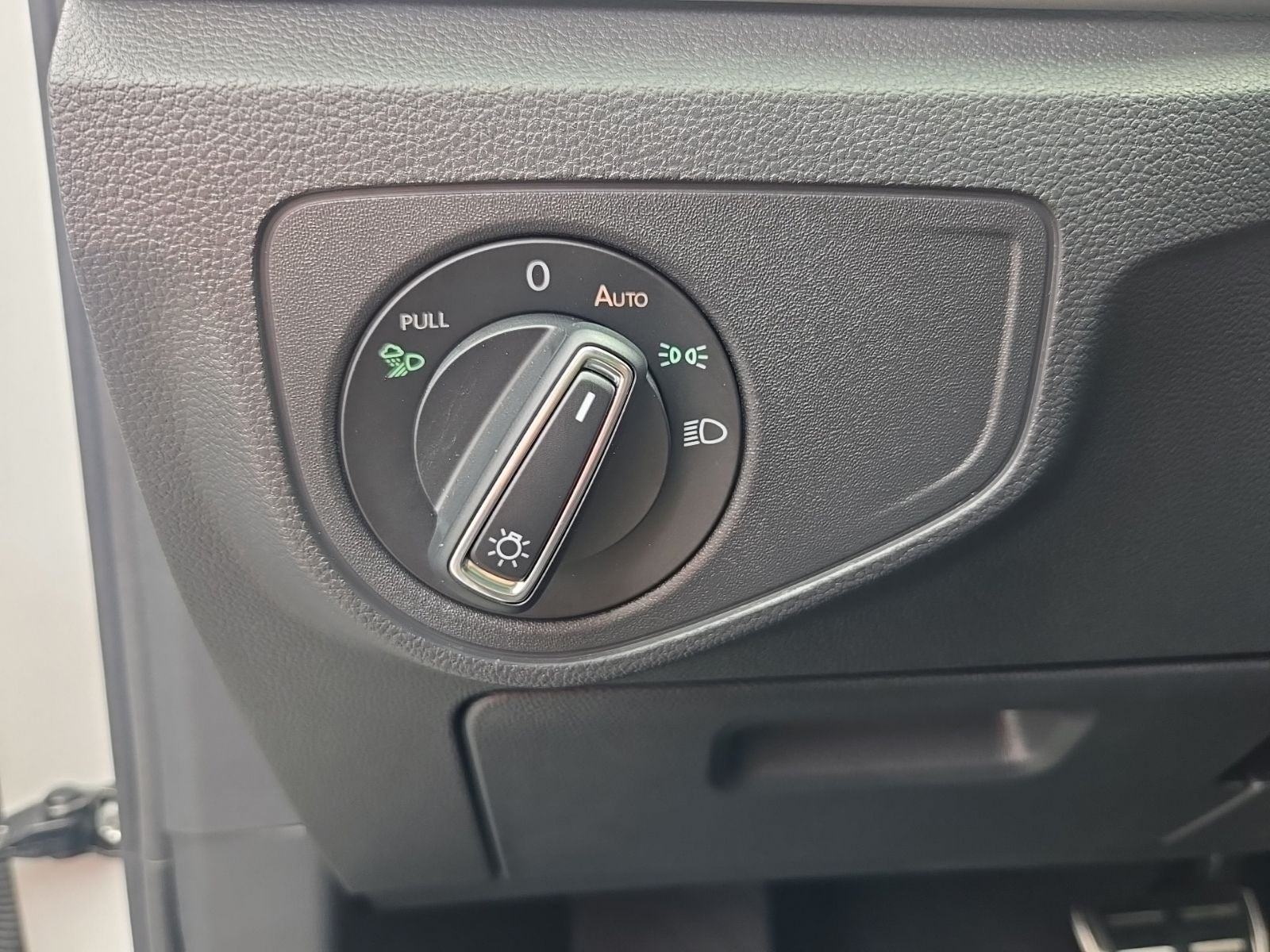 2023 Volkswagen Atlas 3.6L V6 SEL Premium R-Line