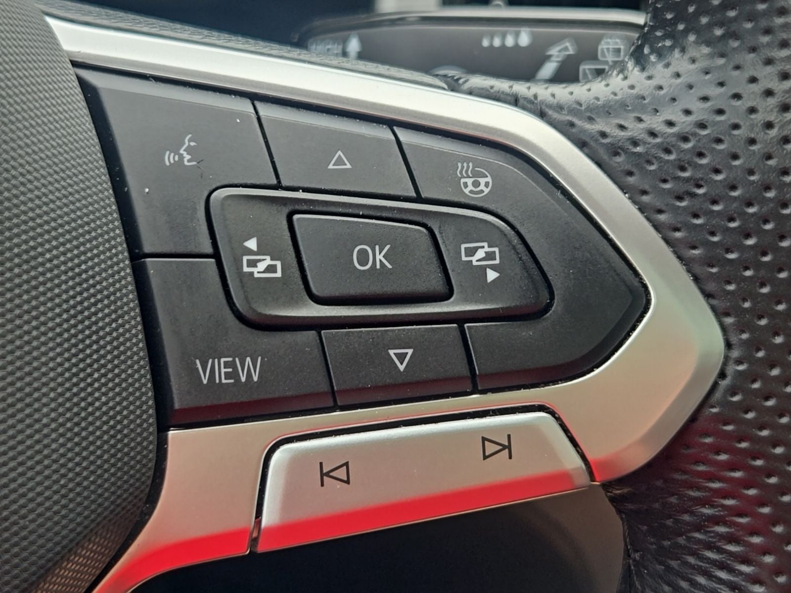 2023 Volkswagen Atlas 3.6L V6 SEL Premium R-Line