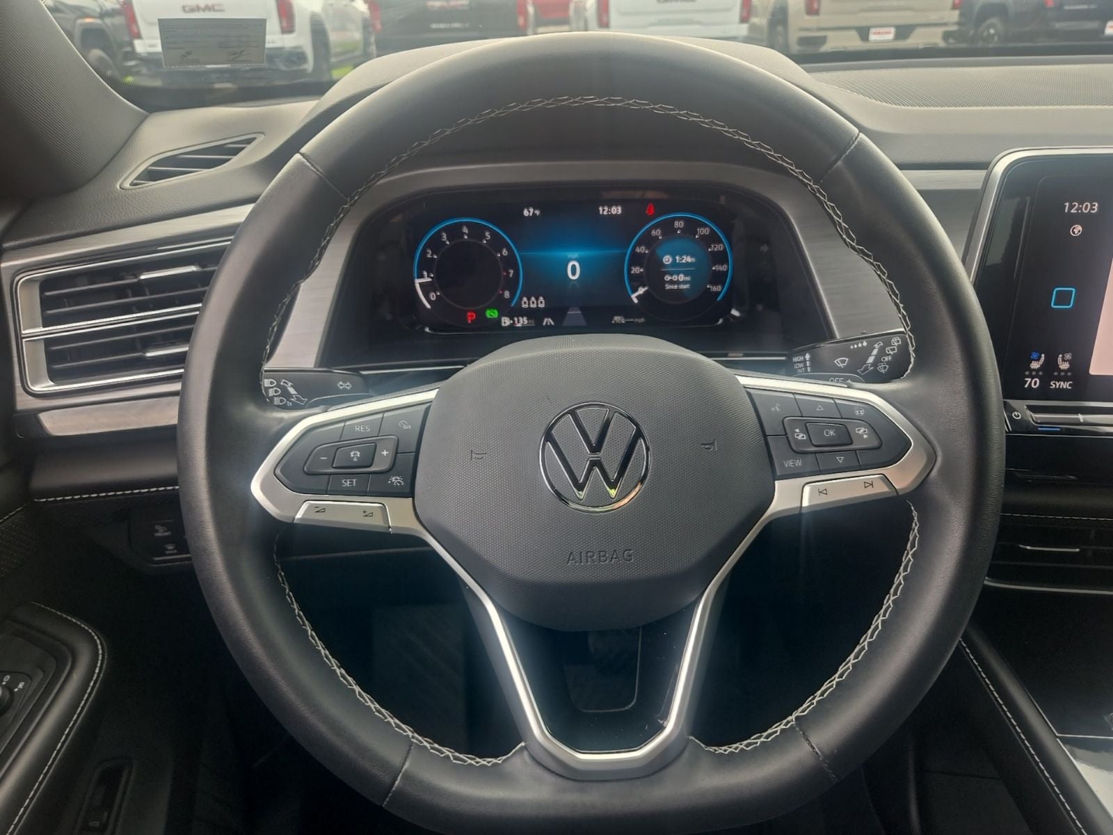 2024 Volkswagen Atlas Cross Sport 2.0T SE w/Technology