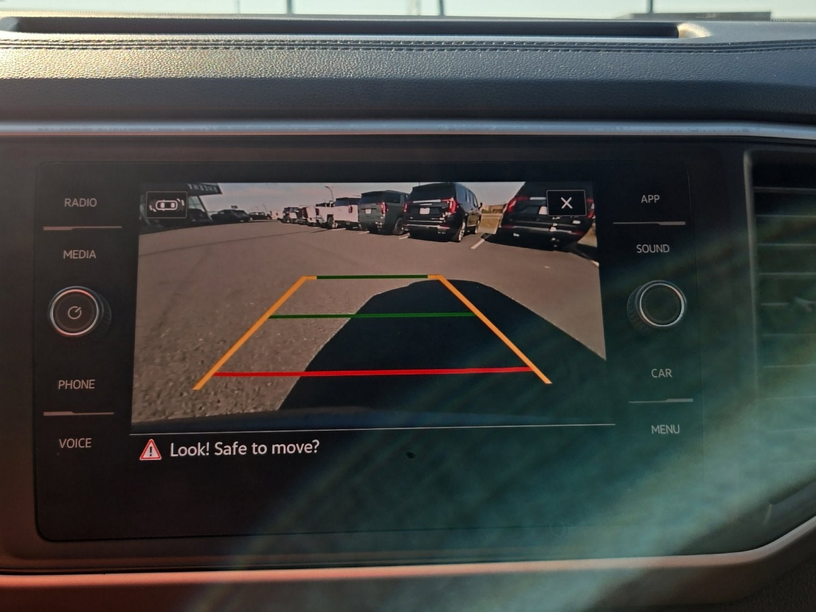 2021 Volkswagen Atlas 3.6L V6 SE w/Technology