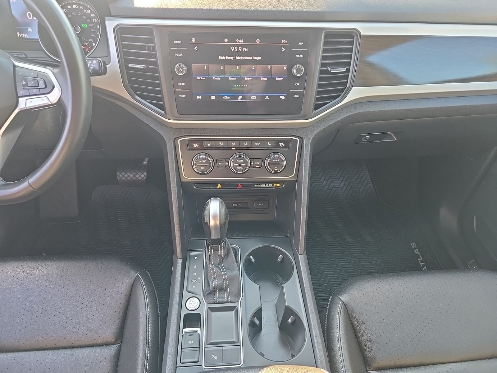 2021 Volkswagen Atlas 3.6L V6 SE w/Technology