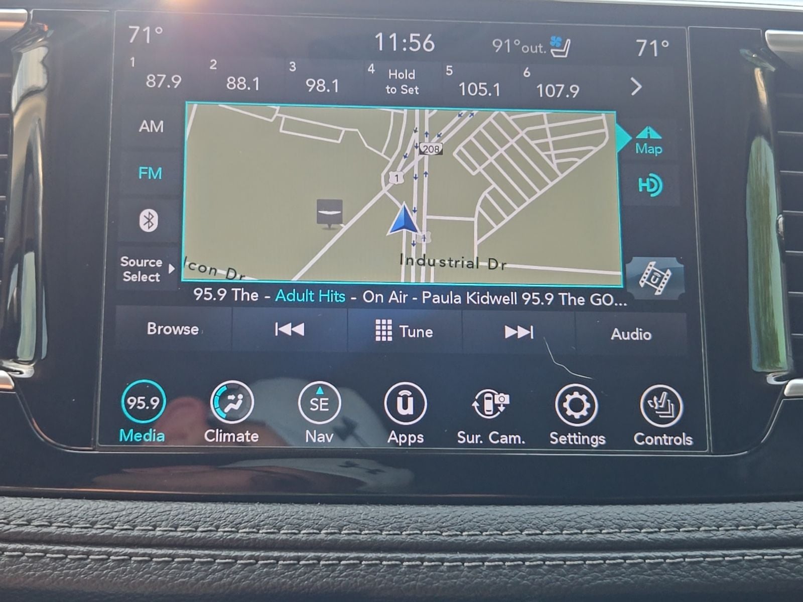 2020 Chrysler Pacifica Hybrid Limited