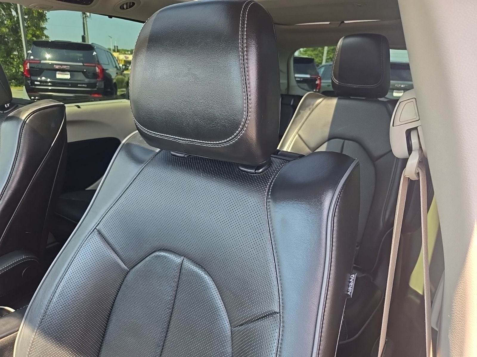 2020 Chrysler Pacifica Hybrid Limited
