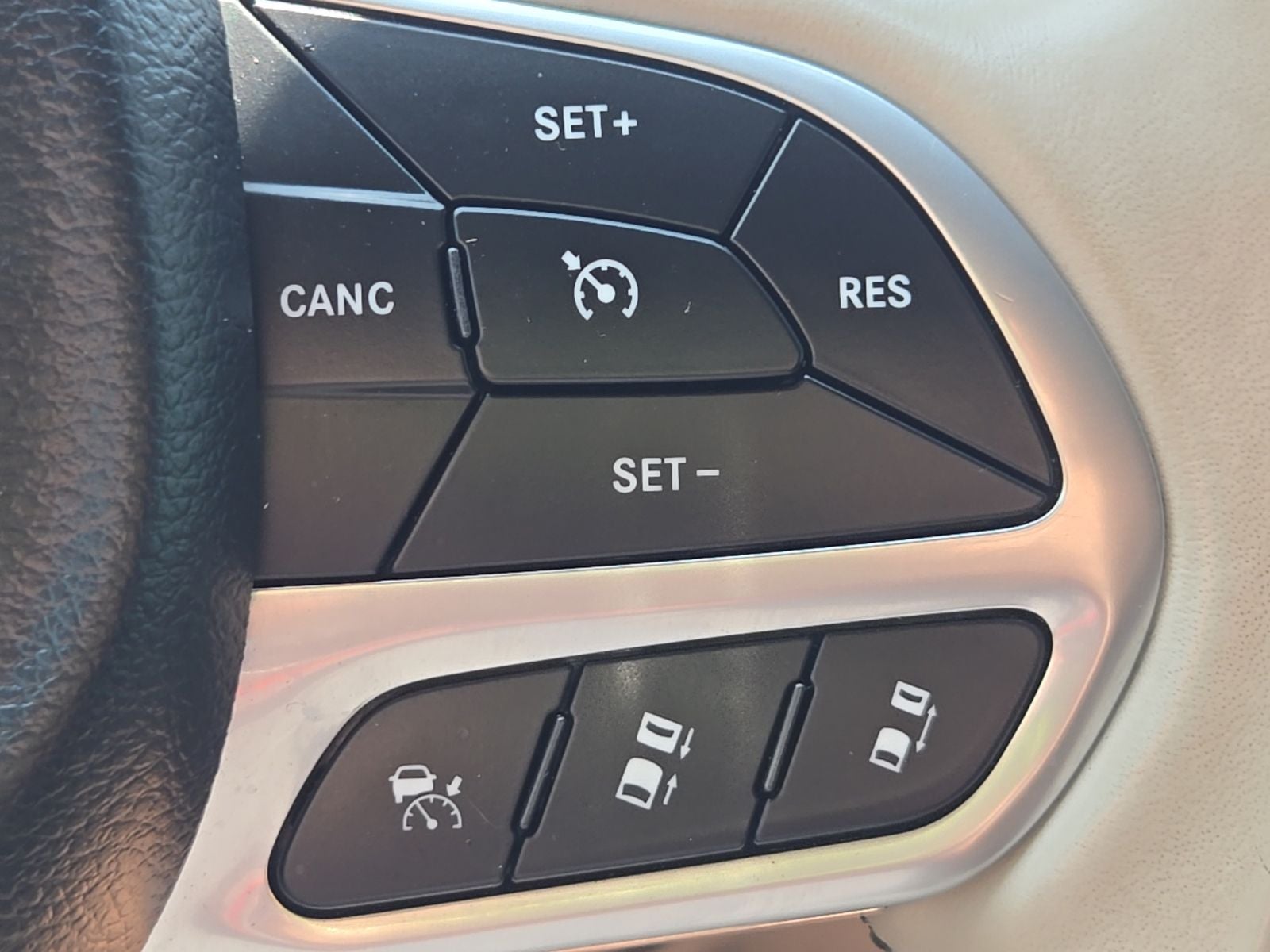 2020 Chrysler Pacifica Hybrid Limited