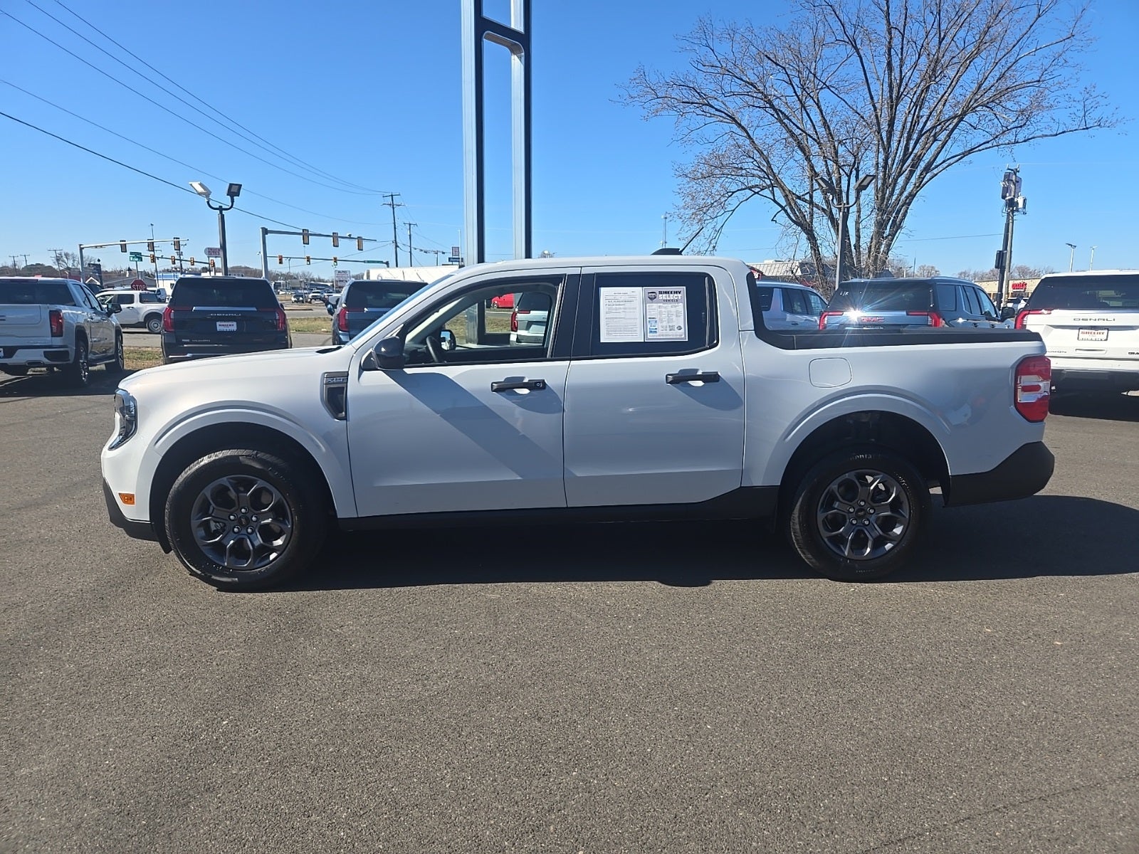 2025 Ford Maverick XLT