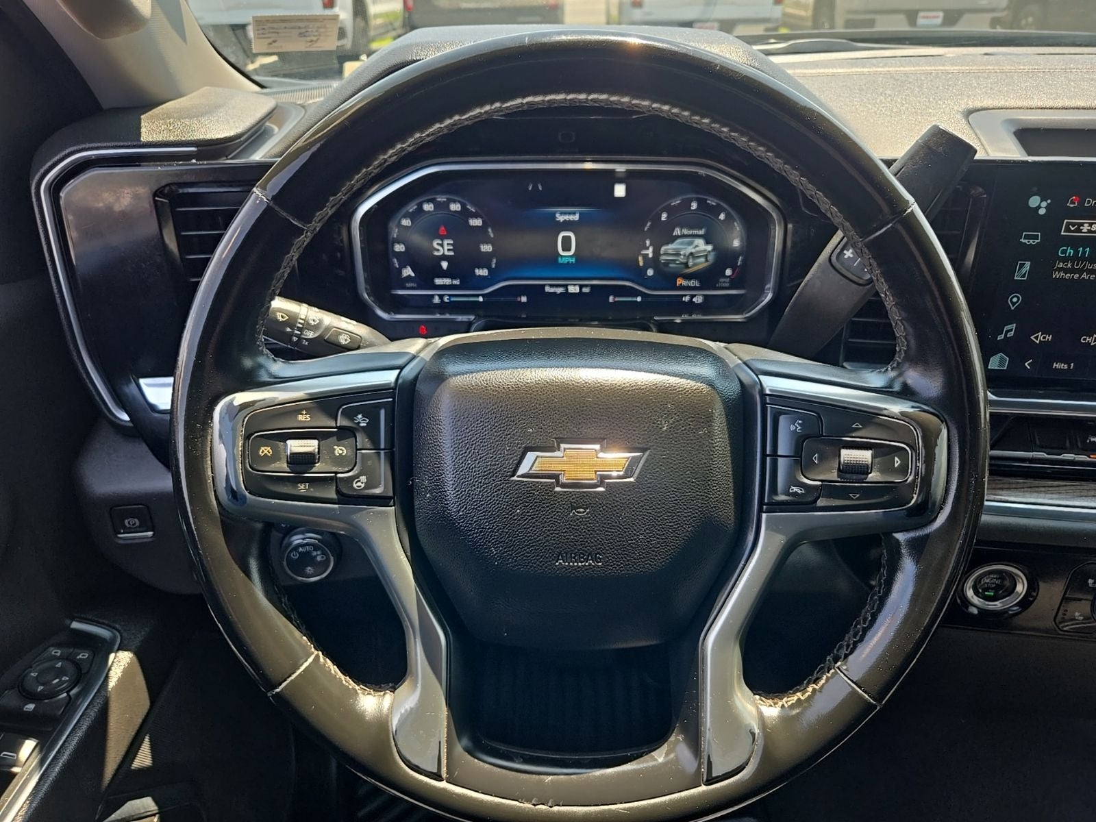 2023 Chevrolet Silverado 1500 LT
