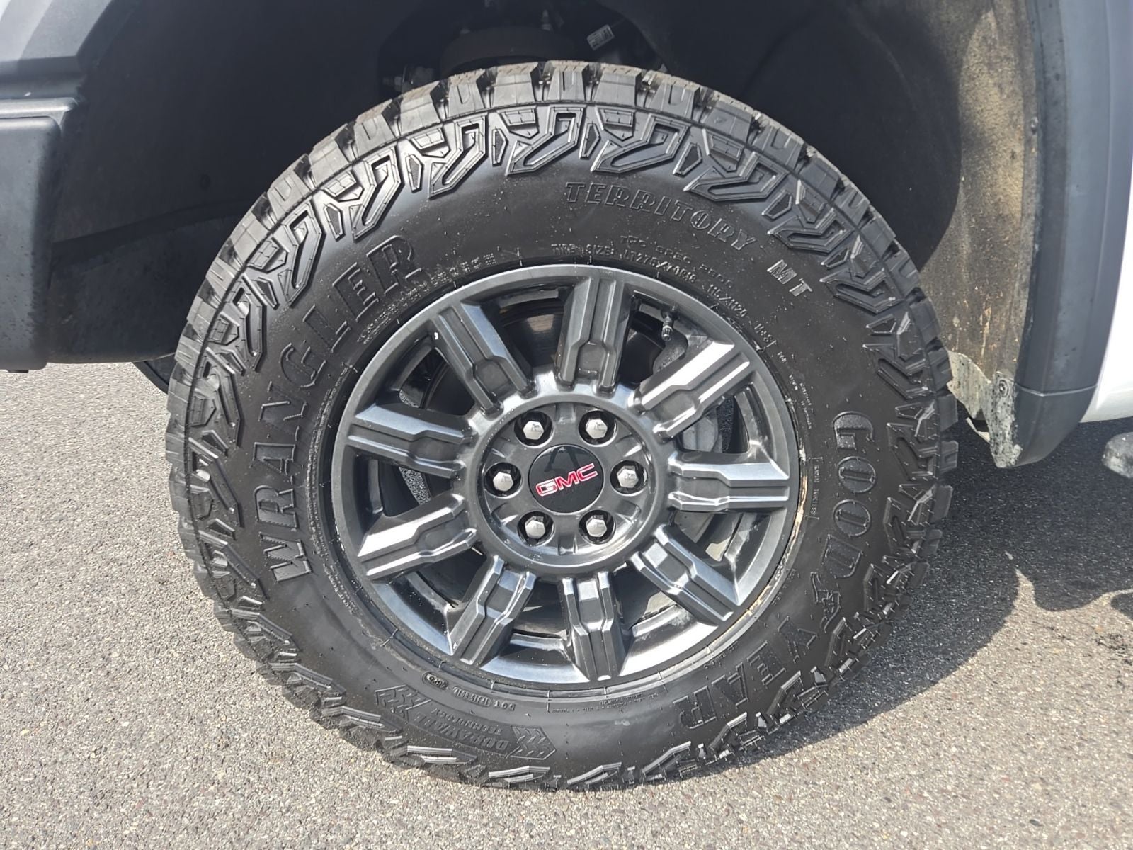 2024 GMC Sierra 1500 AT4X