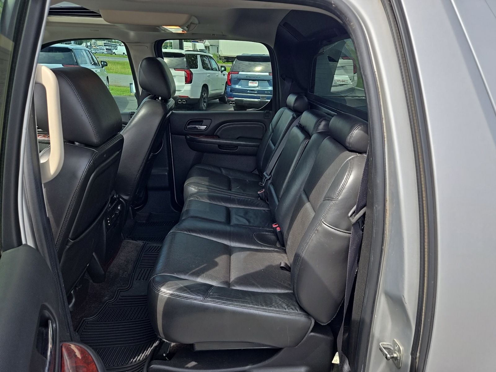 2010 Cadillac Escalade EXT Luxury