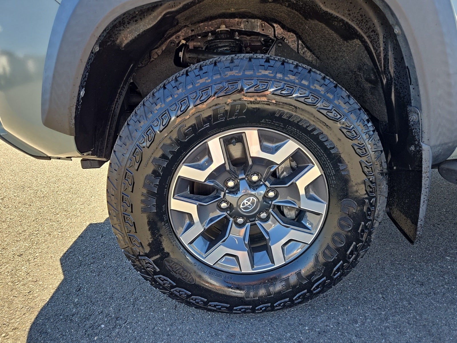 2022 Toyota Tacoma TRD Off-Road V6