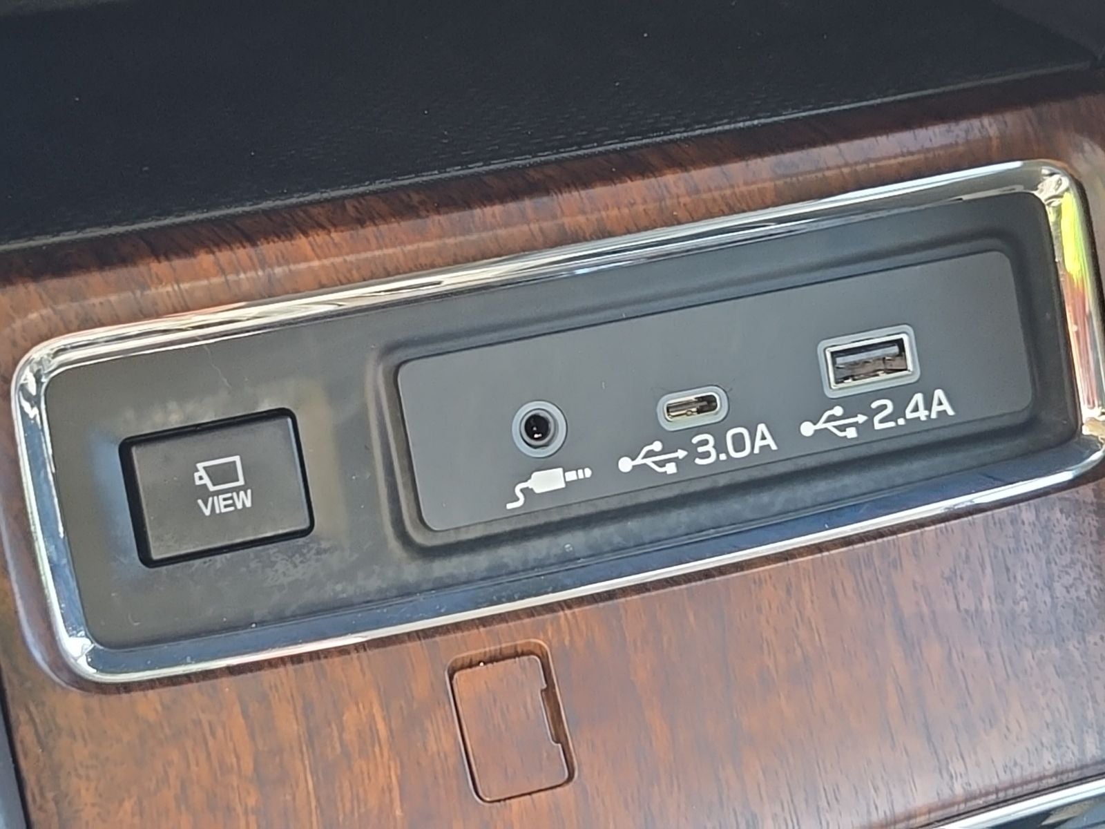 2025 Subaru Ascent Touring