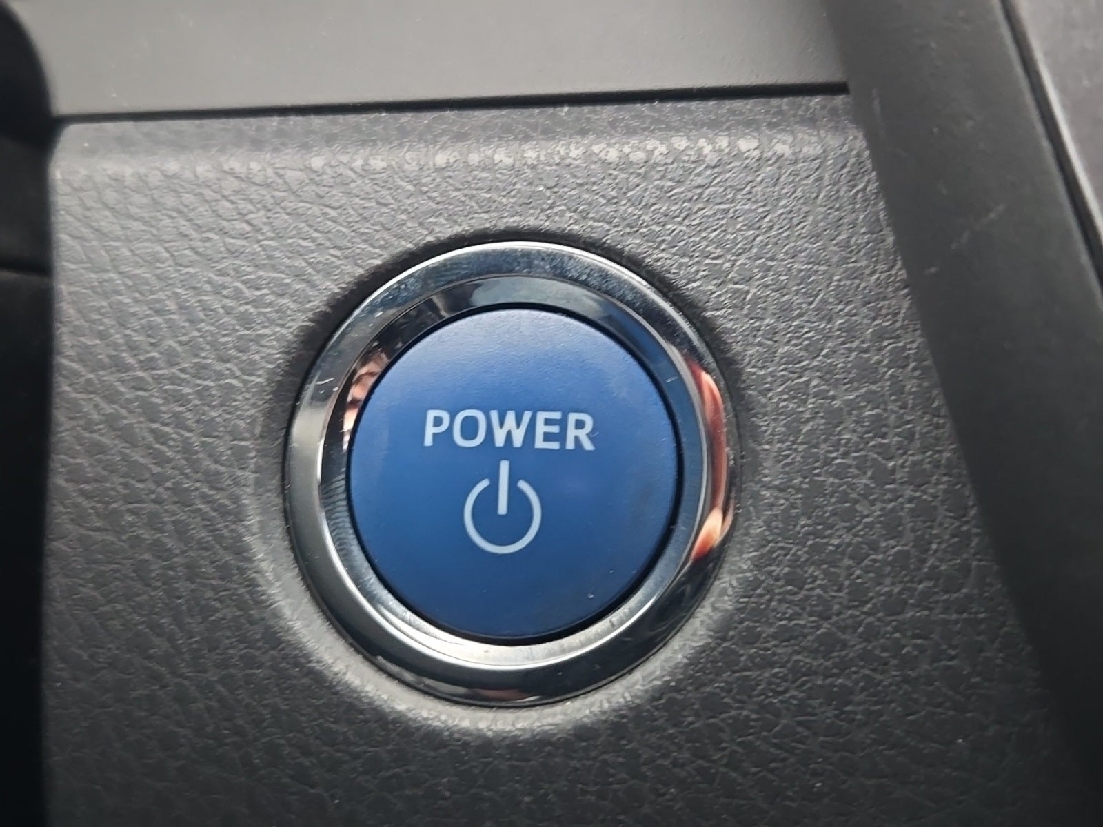 2019 Toyota Camry Hybrid LE