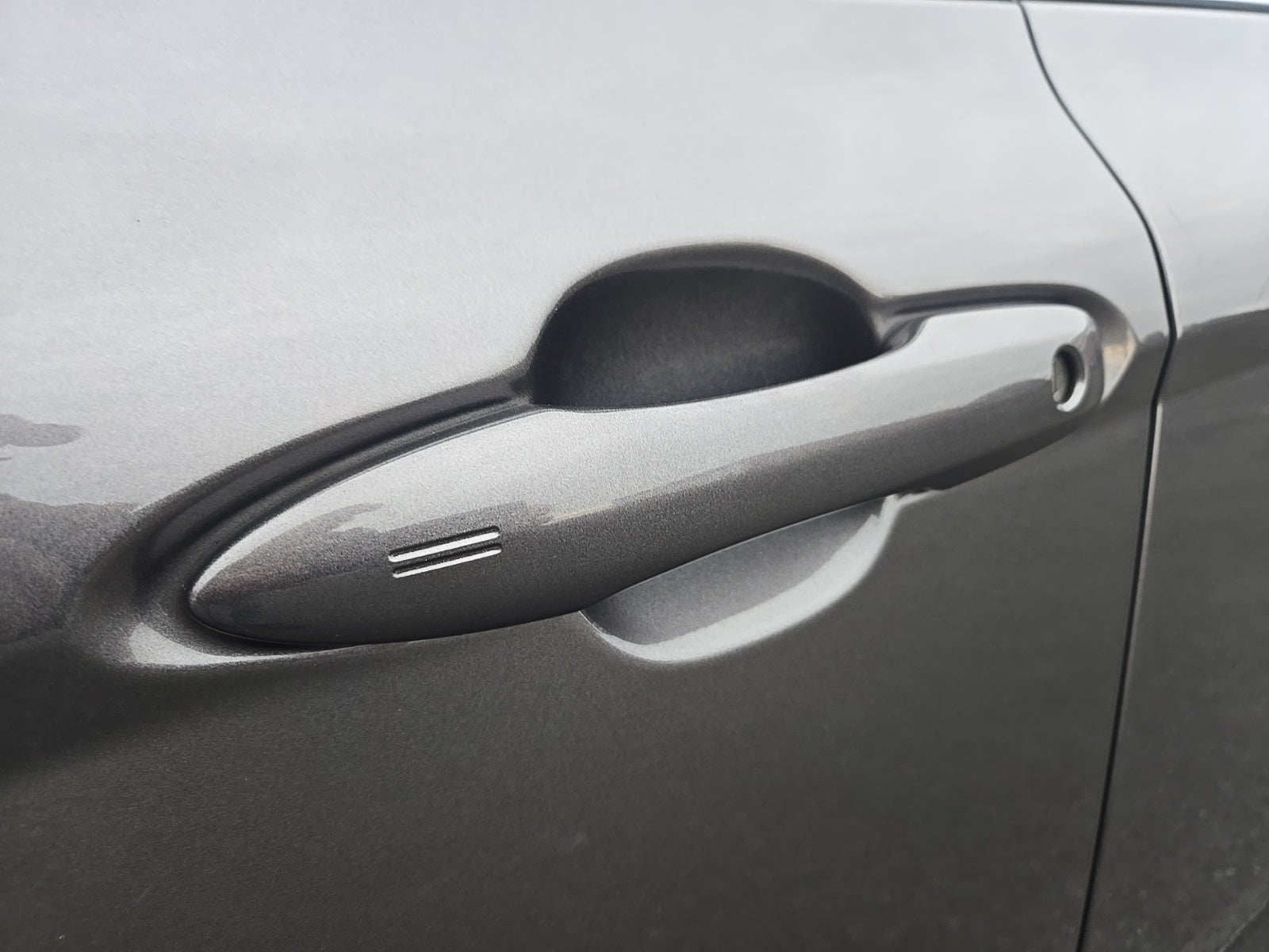 2019 Toyota Camry Hybrid LE