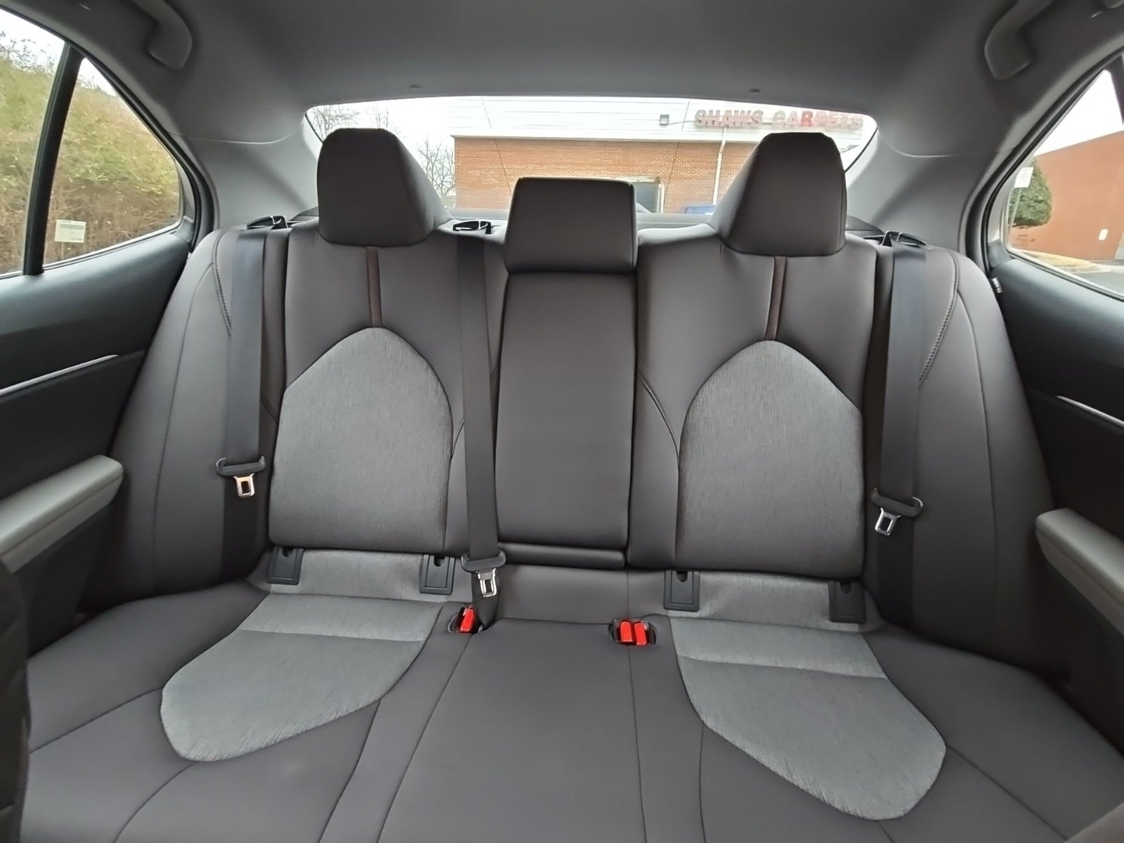 2019 Toyota Camry Hybrid LE