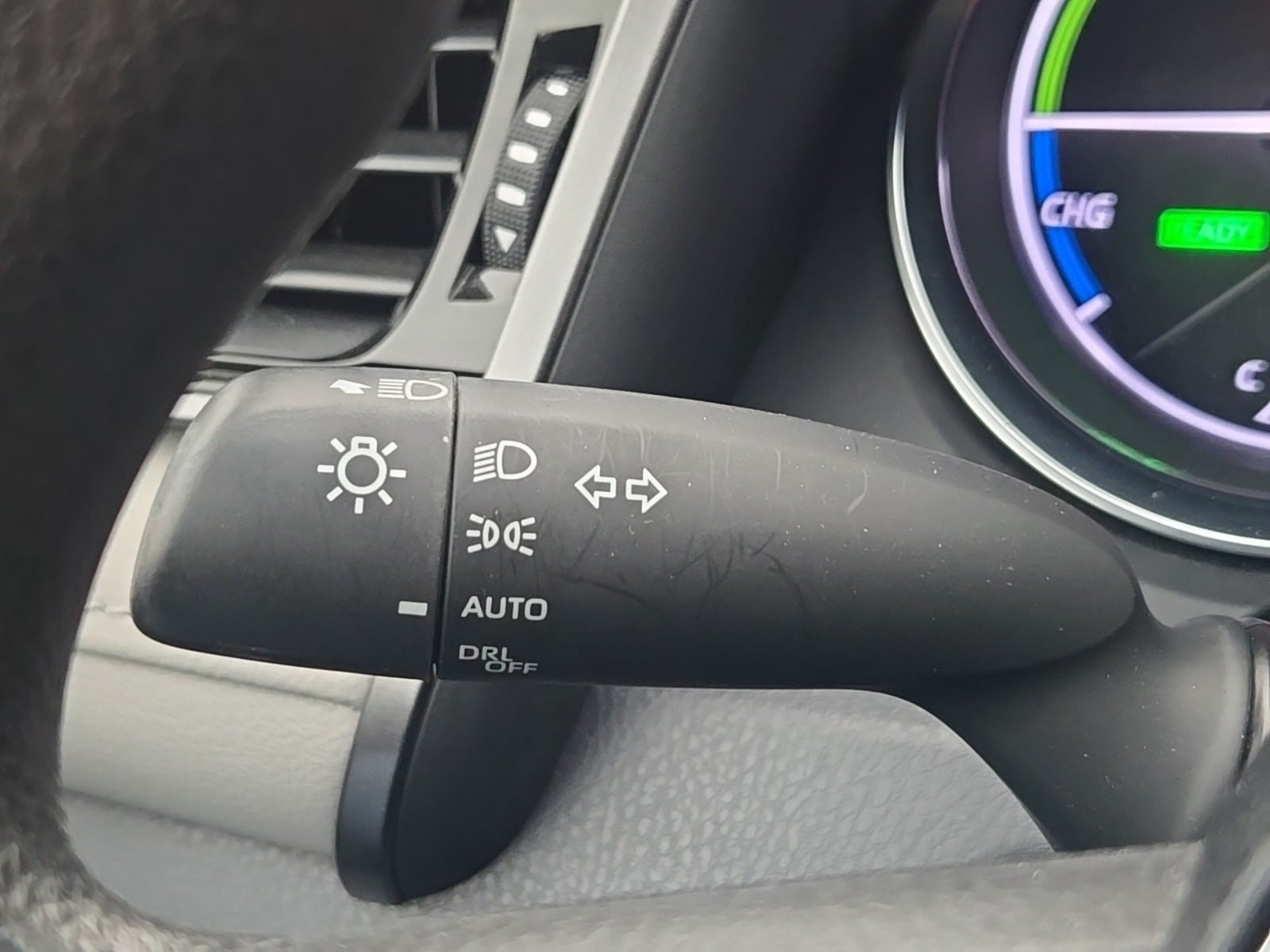 2019 Toyota Camry Hybrid LE