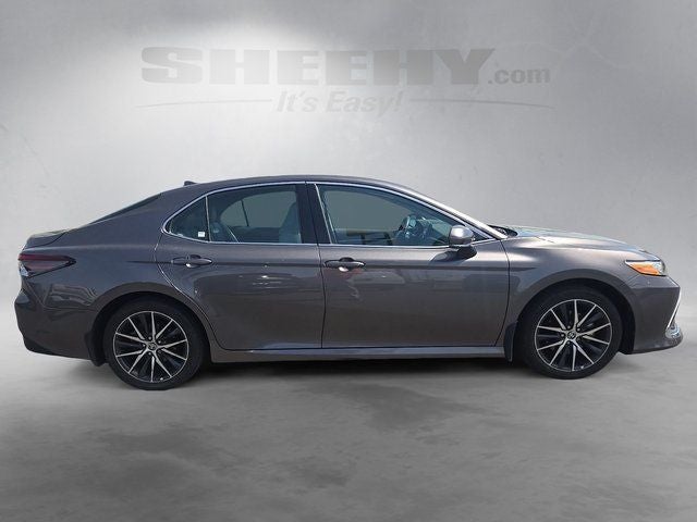 2024 Toyota Camry Hybrid XLE