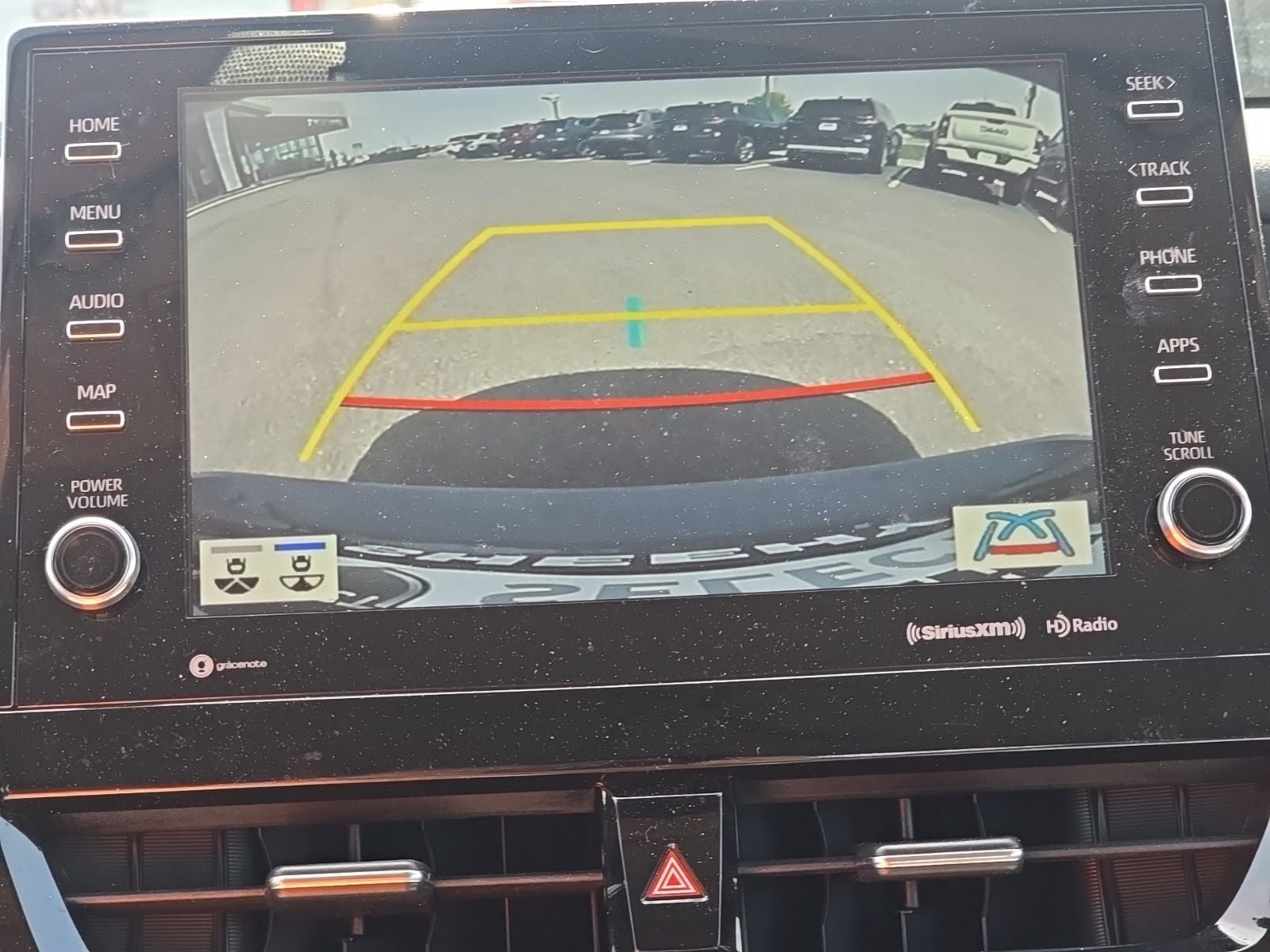 2024 Toyota Camry Hybrid XLE