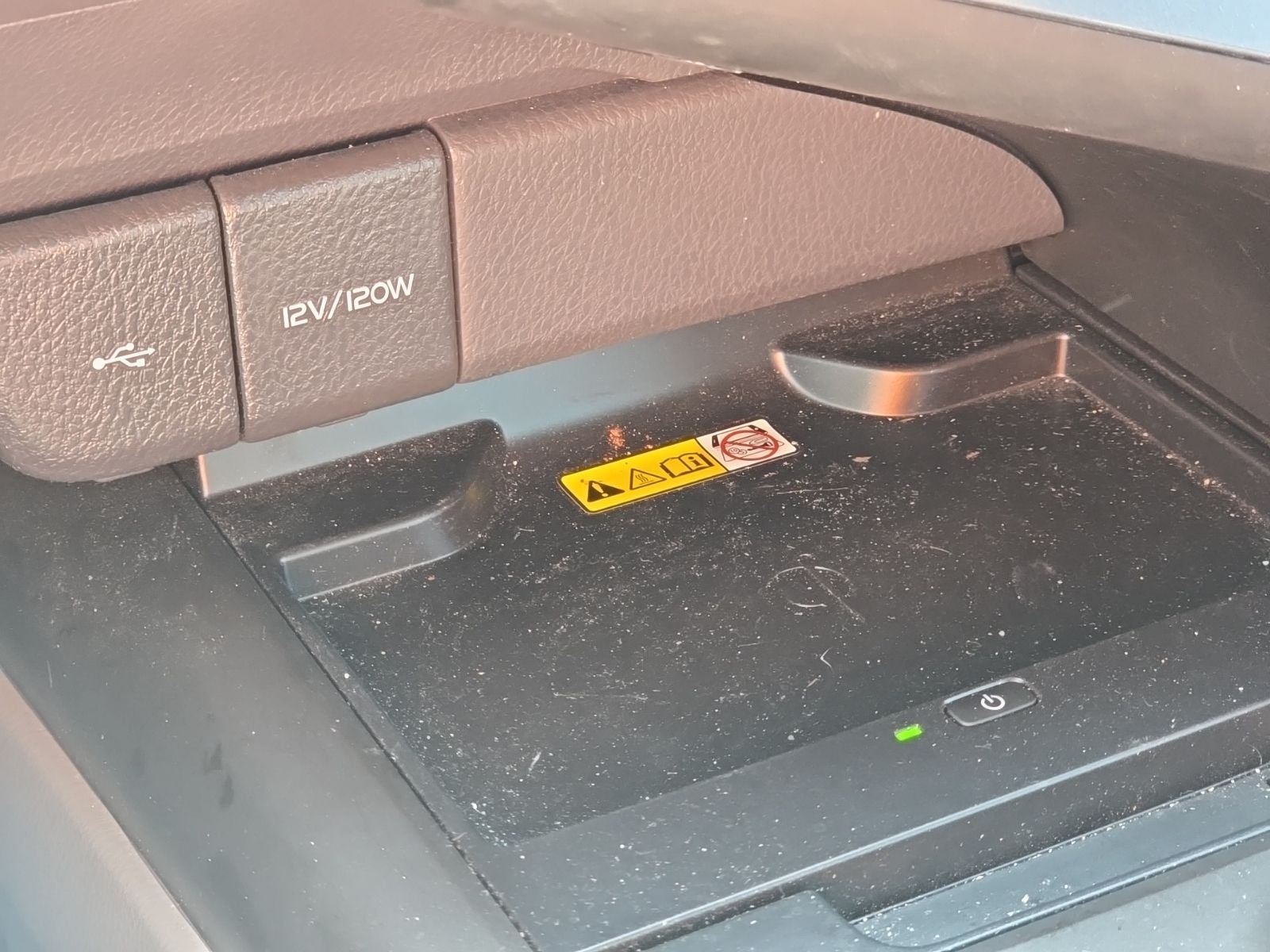 2024 Toyota Camry Hybrid XLE