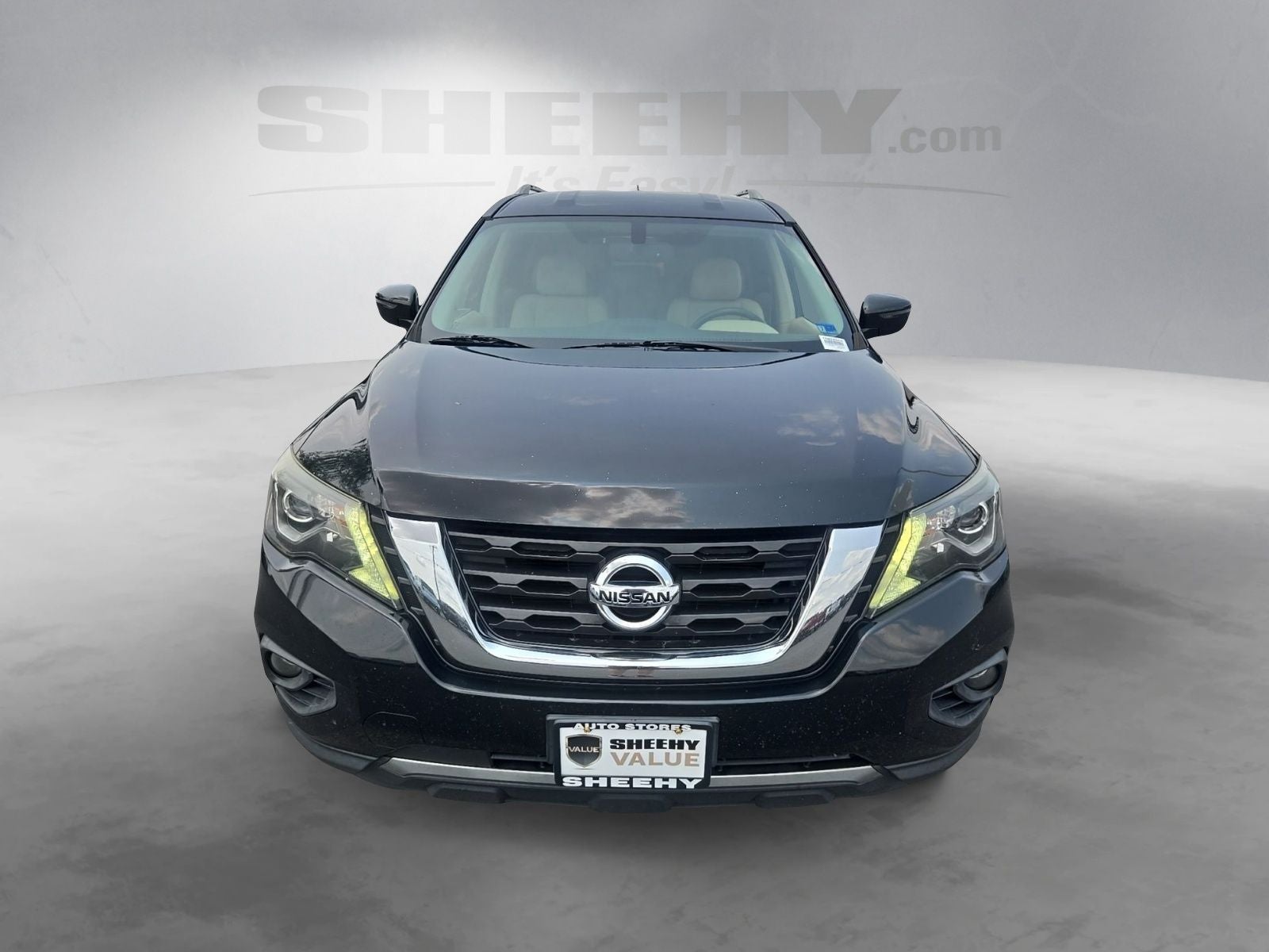 2017 Nissan Pathfinder SV